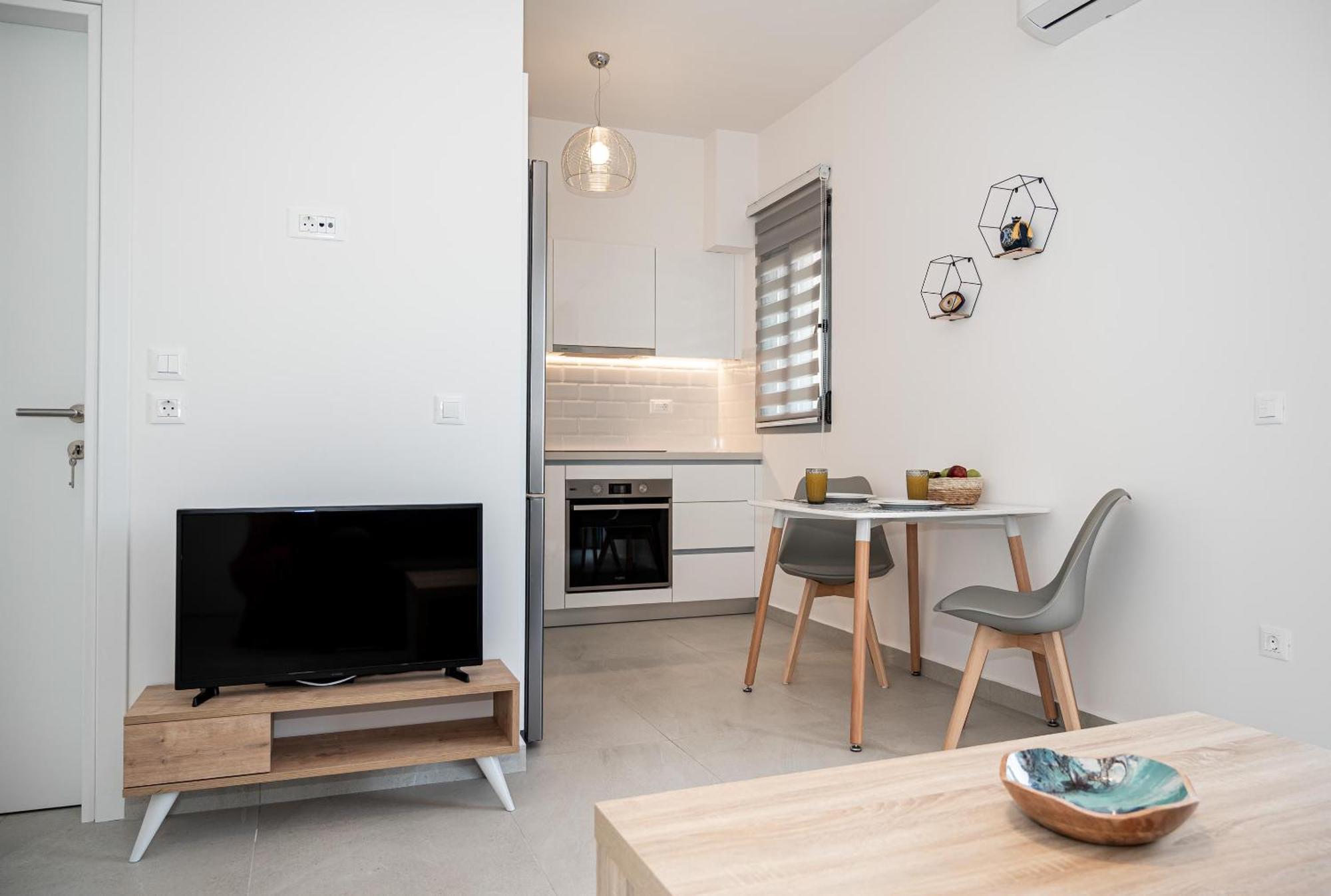 Anesis Town Apartments Rhodes City Екстериор снимка