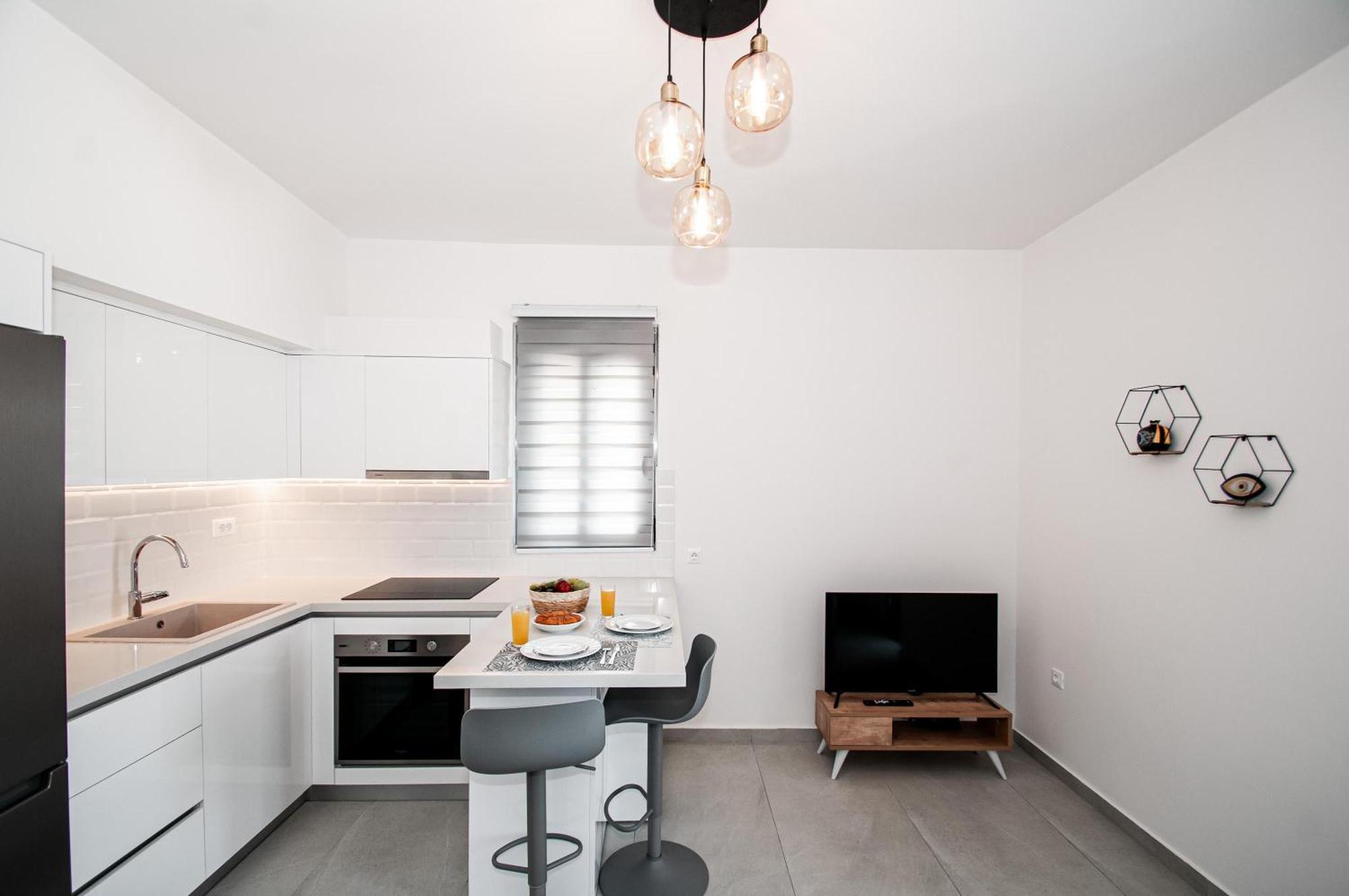 Anesis Town Apartments Rhodes City Екстериор снимка