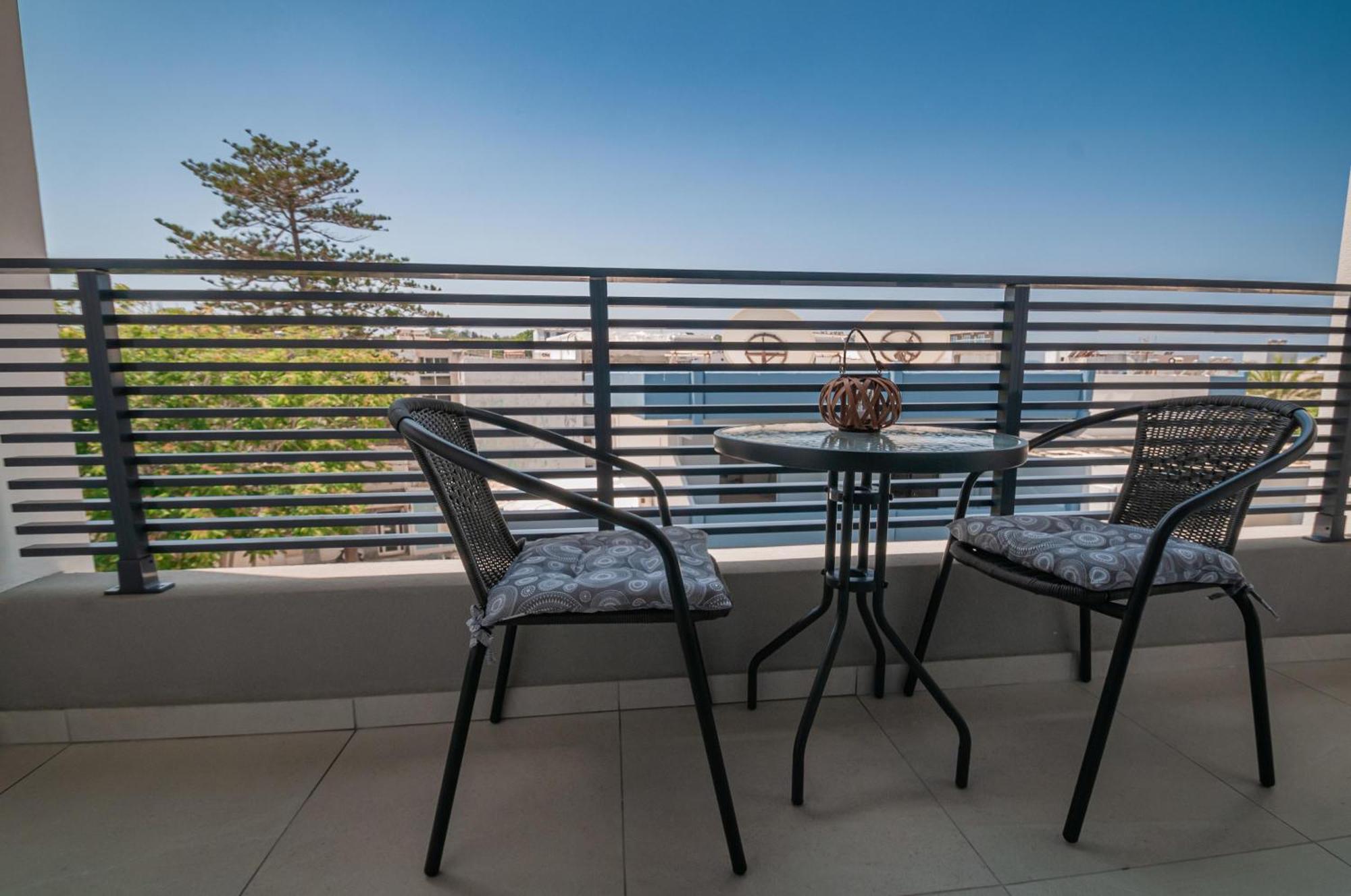 Anesis Town Apartments Rhodes City Екстериор снимка