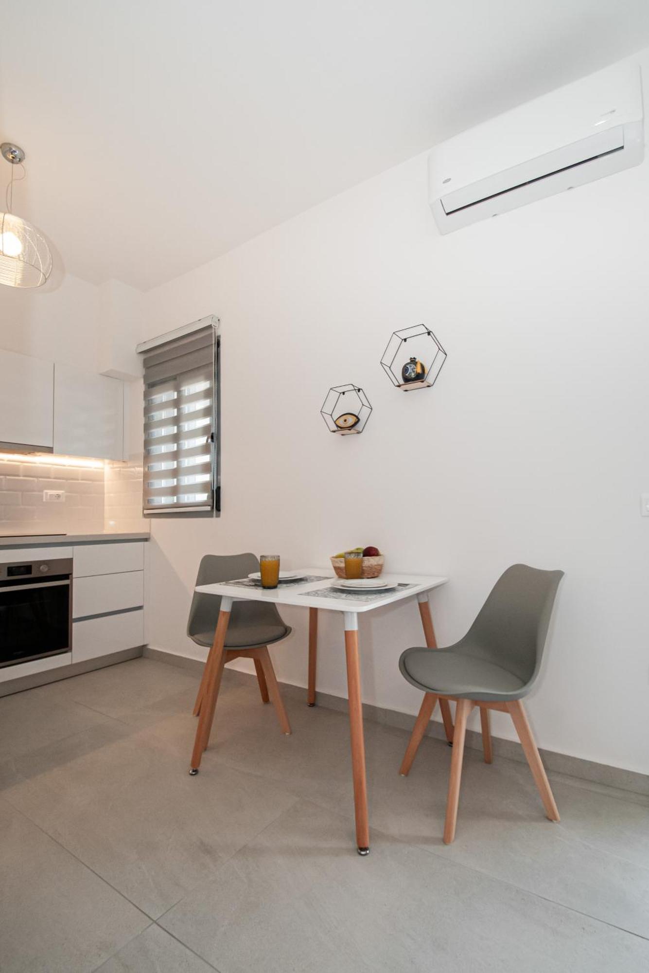 Anesis Town Apartments Rhodes City Екстериор снимка